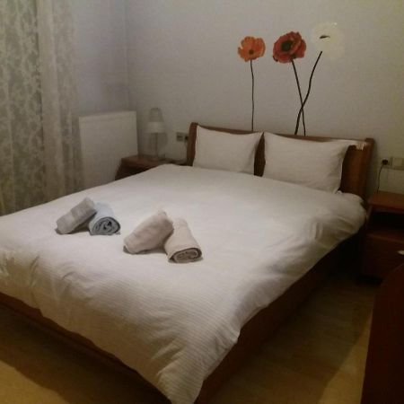 Museum Apartment Volos Esterno foto